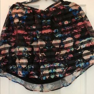 🎉3/$20 Skirt with Floral striped overlay